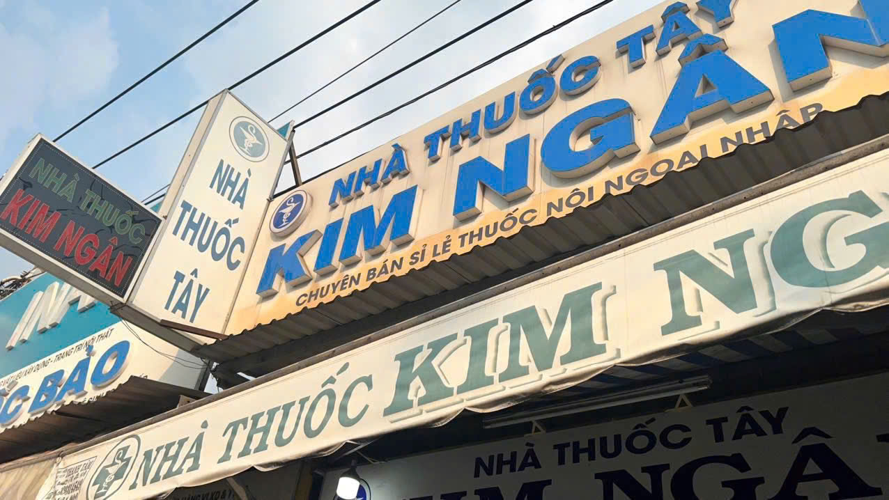 SANG NHƯỢNG NHÀ THUỐC VÀ TOÀN BỘ CƠ SỞ VẬT CHẤT MỚI  CÓ PHÒNG Ở LẠI CHO GIA ĐÌNH 15979969
