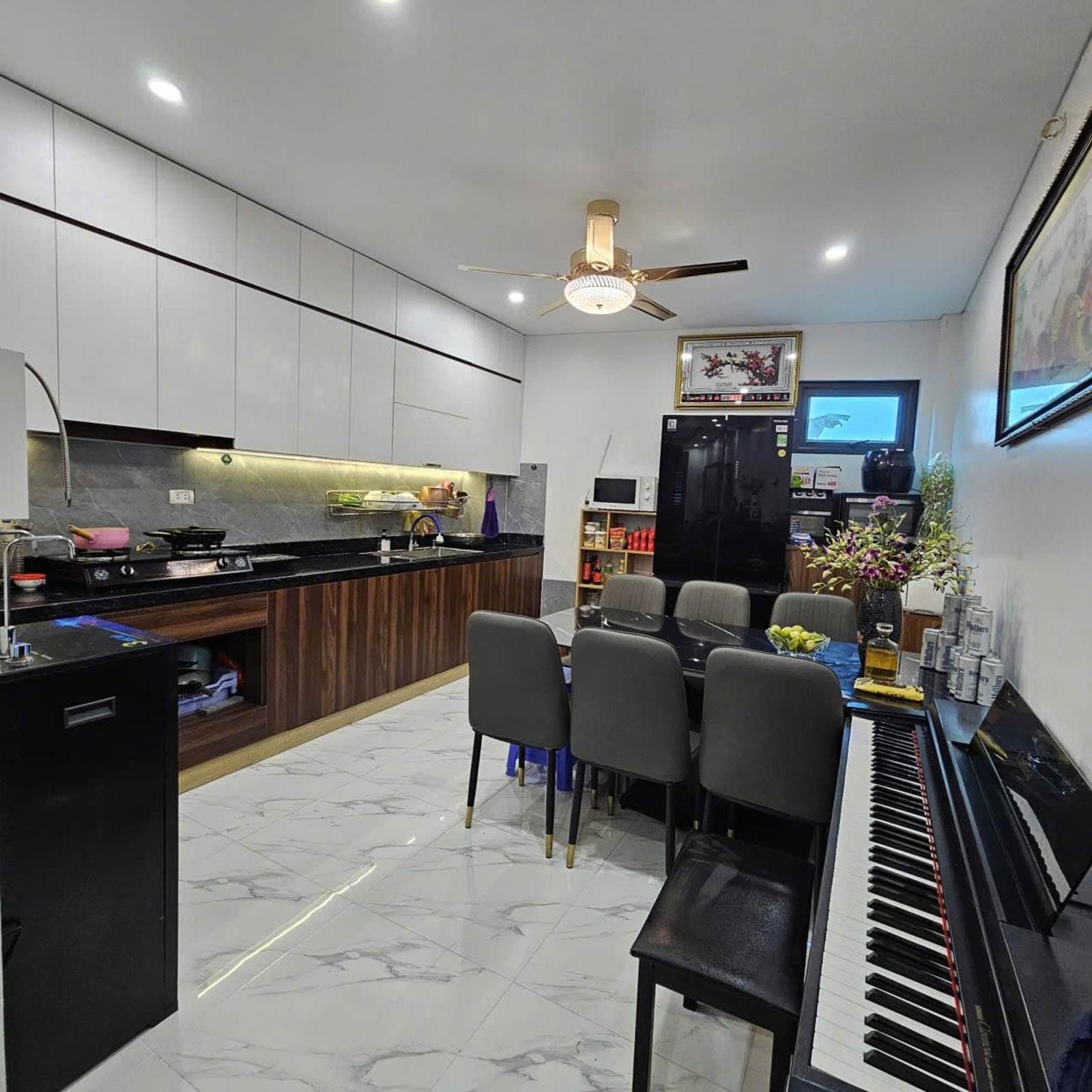 BÁN NHÀ THÔN NỘI  HOÀI ĐỨC HÀ NỘI - NHÀ MỚI SIÊU ĐẸP GIÁ HƠN 5,85 TỶ 15979978