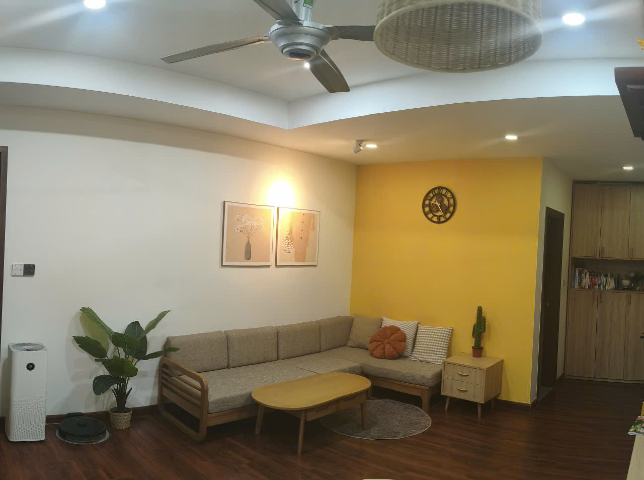 Chính chủ bán gấp căn hộ chung cư OSAKA COMPLEX 71m2 - 2PN, 2WC - Tầng cao, view hồ Linh Đàm 15979977