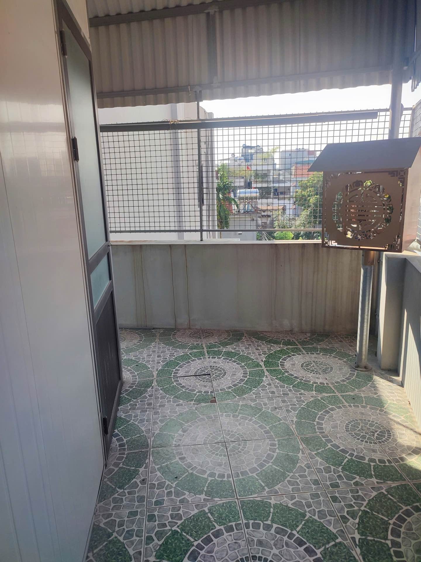 BÁN NHÀ YÊN VĨNH - HOÀI ĐỨC BA GÁC ĐỖ CỬA NHỈNH 4 TỶ 15980028