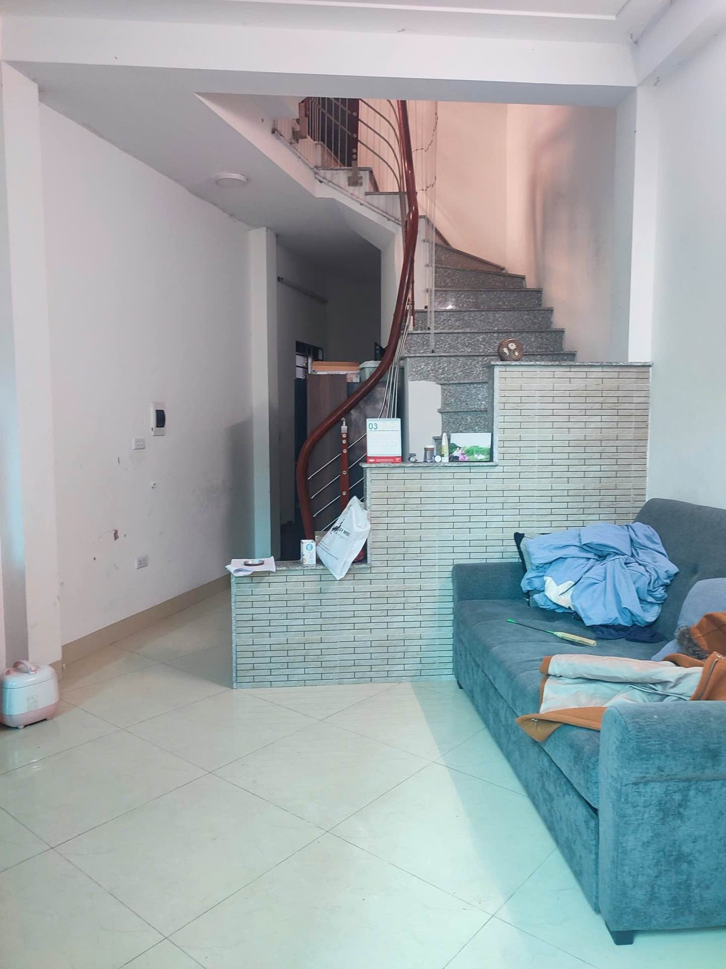 BÁN NHÀ YÊN VĨNH - HOÀI ĐỨC BA GÁC ĐỖ CỬA NHỈNH 4 TỶ 15980028