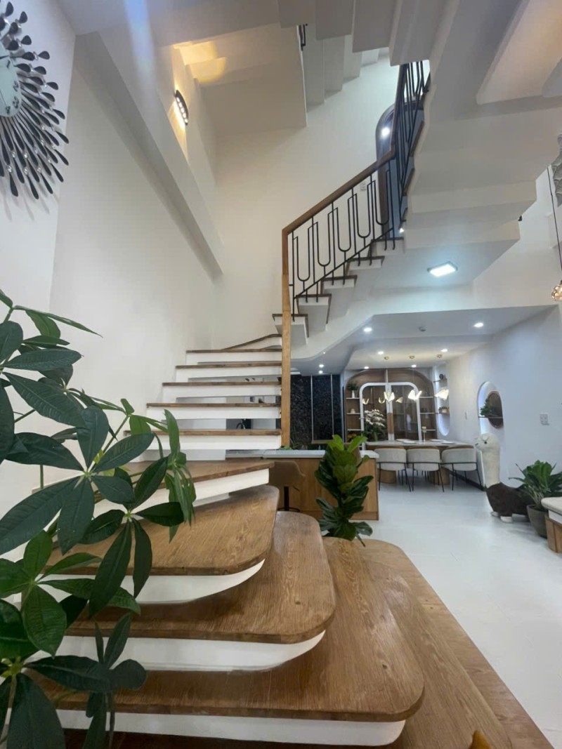 ♥ HomeStay Hoàng Diệu gần Nguyễn Văn Linh 69m2, 3 tầng mới, nhỉnh 6 tỷ 15980035