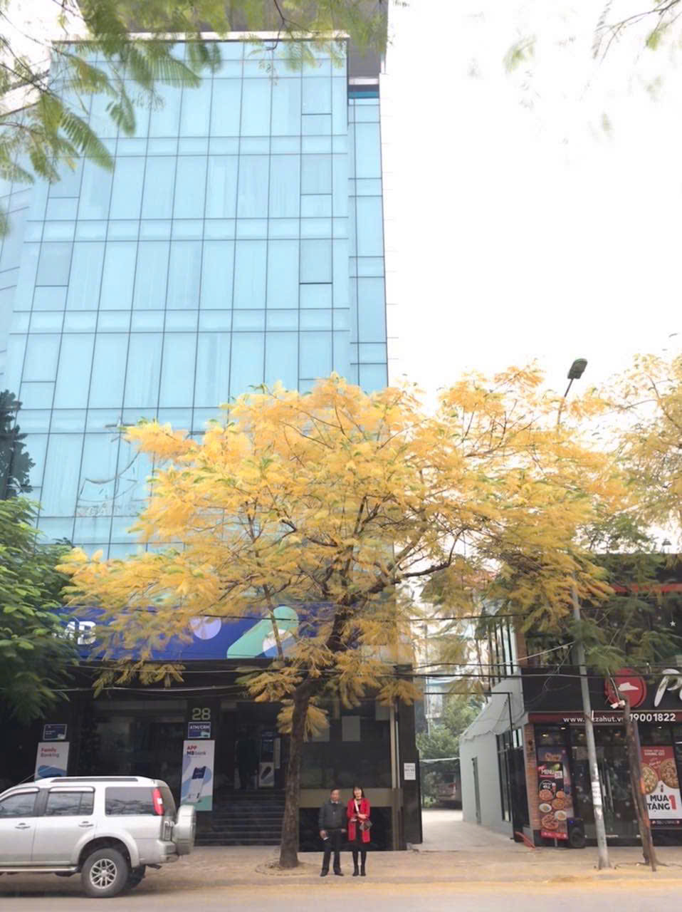 Tòà nhà văn phòng 28 Xuân La cho thuê tầng 5 làm văn phòng. 15980047