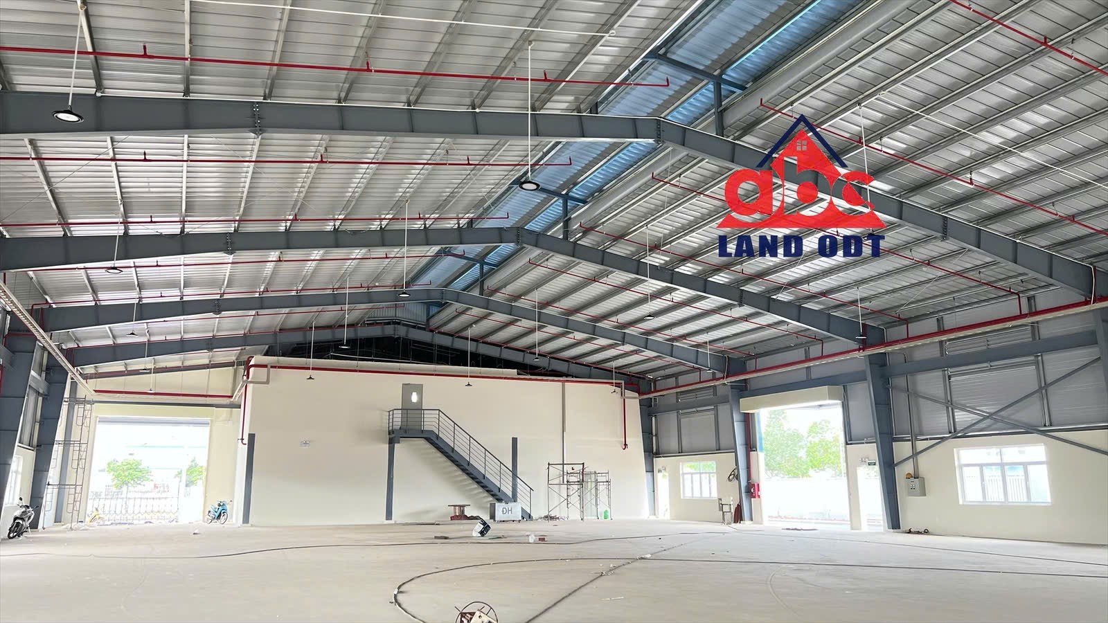 Nhà xưởng sản xuất ưu tiên CNC, CN phụ trợ,  thiết kế kiên cố, hiện đại, giao xưởng liền 15980060