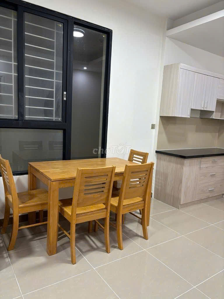 CHO THUÊ CHCC ĐỨC KHẢI 2 PHÒNG 90M2,ĐẦY ĐỦ TIỆN NGHI, DỌN ĐẾN Ở NGAY
 15980098