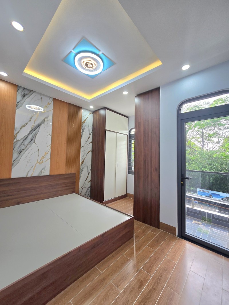 Bán nhà  Tỉnh lộ 43, Tam Bình, Thủ Đức, TP HCM. DT 70m2, 4PN, SH, 6.1 tỷ - 0933125879 15980101