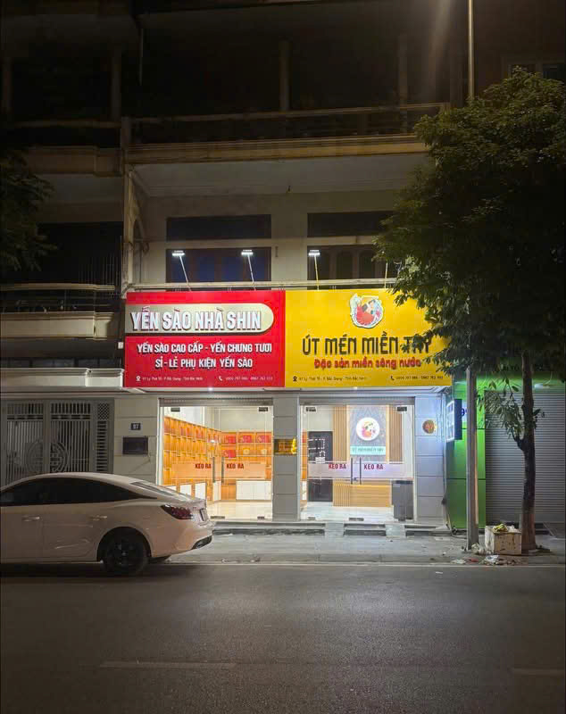 SANG NHƯỢNG CỬA HÀNG MẶT TIỀN ĐẸP – TRUNG TÂM BẮC GIANG 15980143