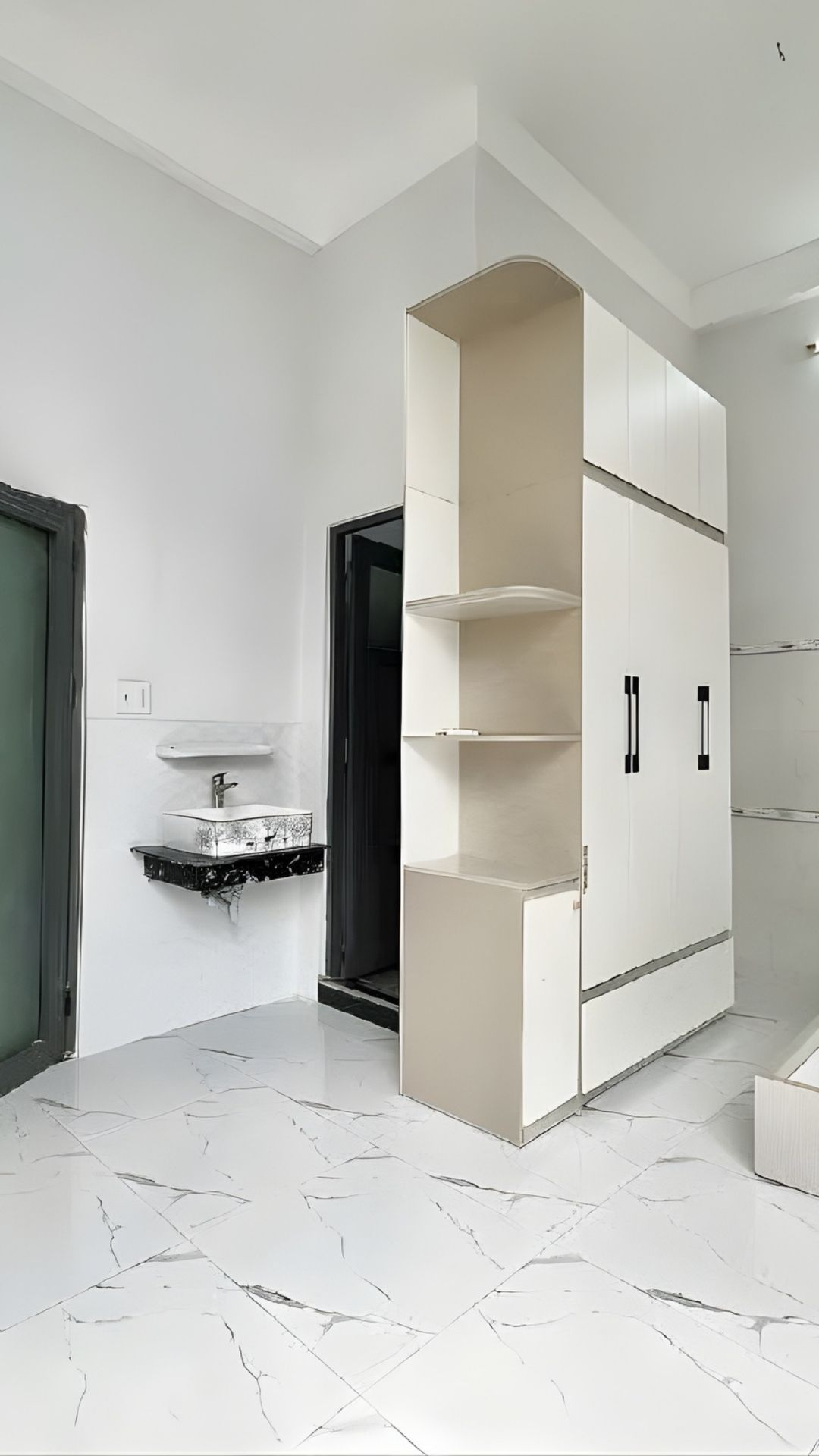 SÁT MT DƯƠNG BÁ TRẠC  QUẬN 8  HẺM 5M  DT 65M2  NHÀ ĐẸP 15980181