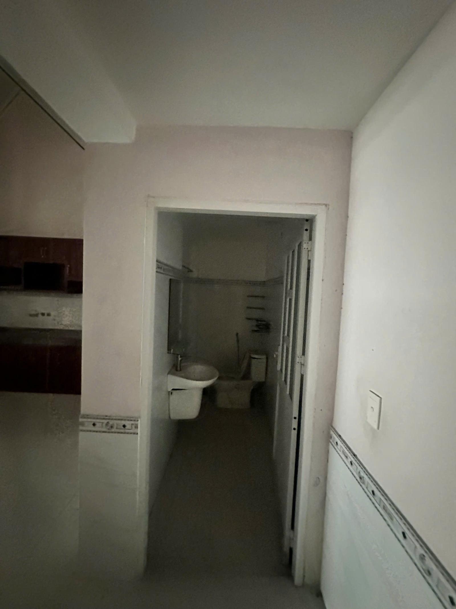 CẦN BÁN NHÀ PHỐ - NHÀ KIÊN CỐ - THỊ XÃ DĨ AN - TỈNH BÌNH DƯƠNG 15980182