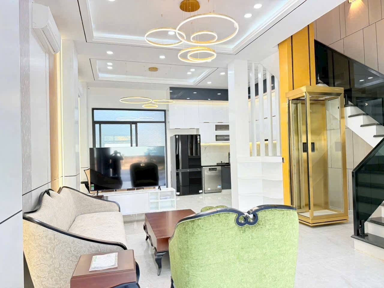 SIÊU PHẨM MỚI HOÀN THIỆN CÓ THANG MÁY - KDC OMELY ĐƯỜNG ĐÀO TÔNG NGUYÊN, NHÀ BÈ - GIÁ 9,6 TỶ 15980196
