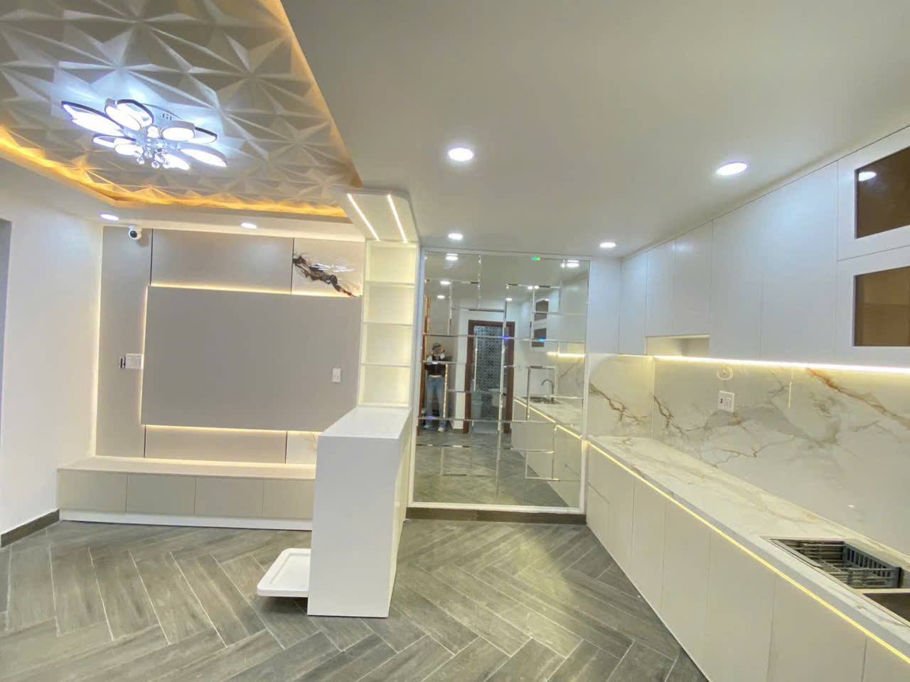 NHÀ SỔ HỒNG RIÊNG - HẺM 39 LƯU TRỌNG LƯ - NỐI LIỀN HUỲNH TẤN PHÁT, P. TÂN THUẬN, QUẬN 7 - GIÁ 3,99 15980208