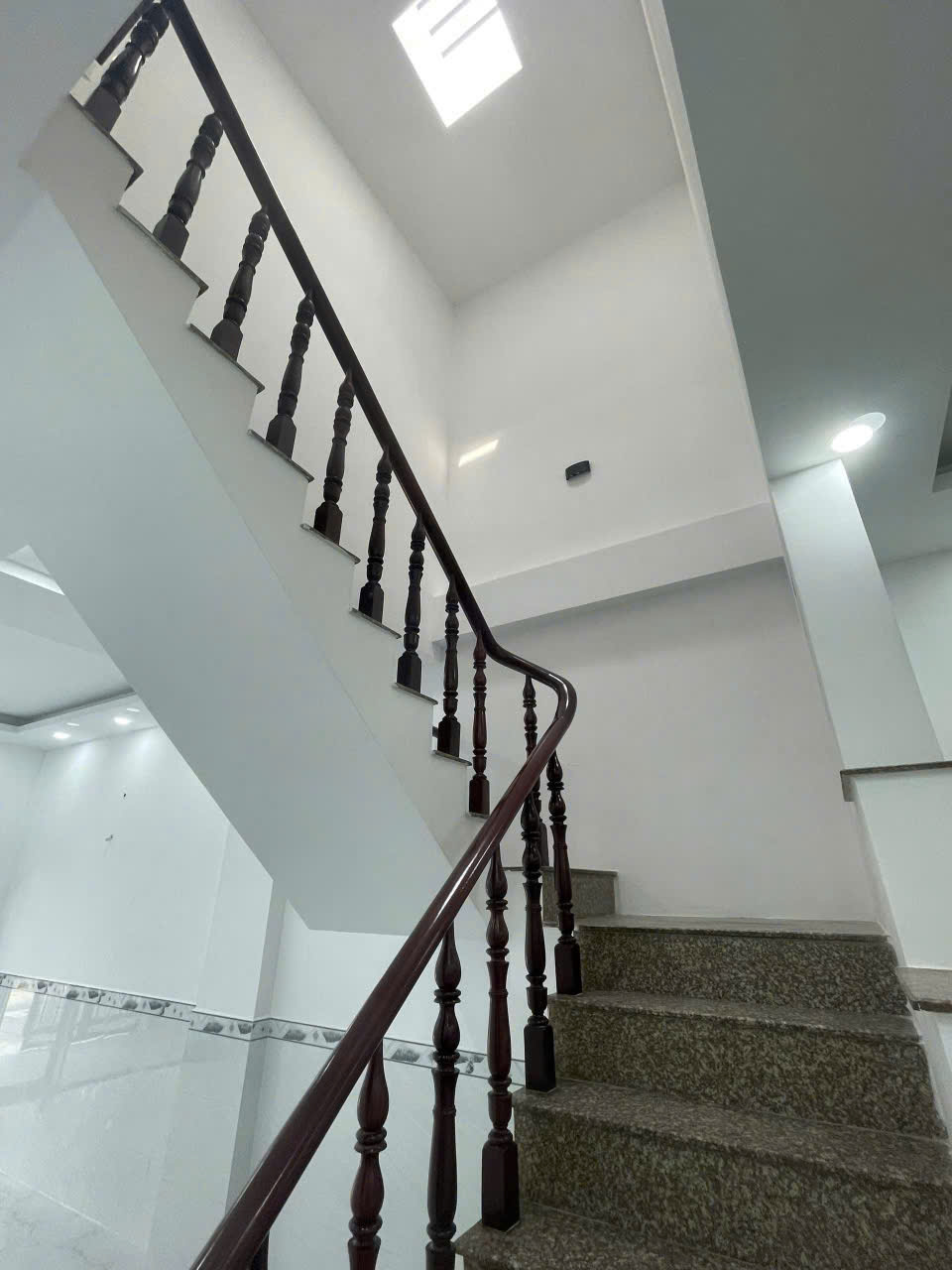 Gấp Bán nhà mặt tiền Kinh Doanh Đ số 11 BHH gần chợ 26/3 khu VIP 54m2 - 2 tầng 6 tỷ 7 15980216