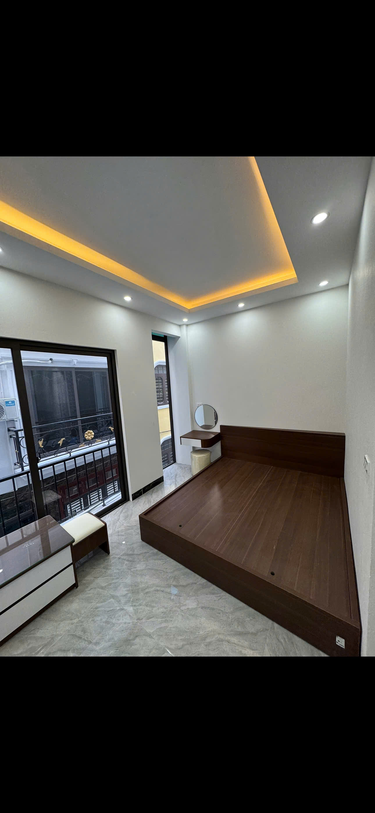  Chính Chủ 2 Nhà 5 tầng mới xây 10m ra oto full nội thất tại VẠN PHÚC 15980221