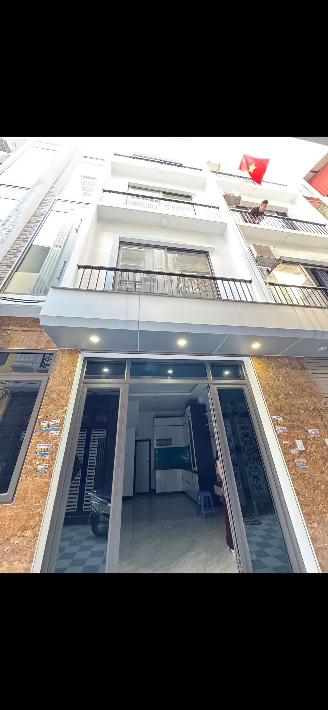  Chính Chủ 2 Nhà 5 tầng mới xây 10m ra oto full nội thất tại VẠN PHÚC 15980221