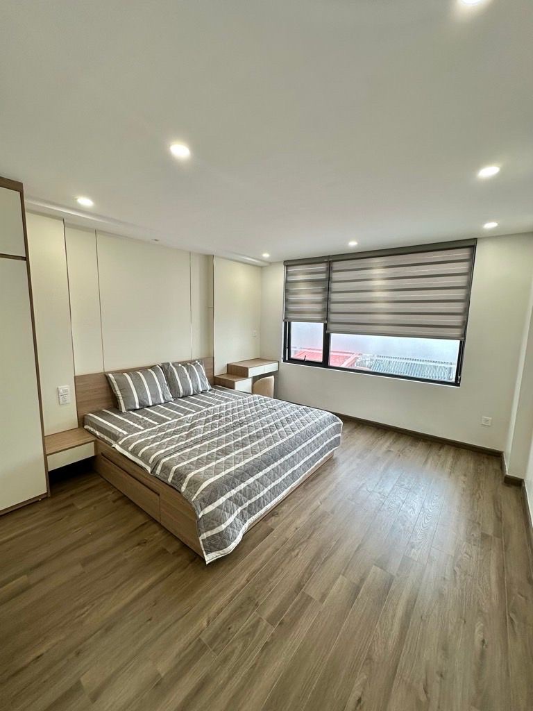 kim mã DT 40m x6 tầng thang máy,lô góc,10m ra mặt phố giá 16,5 tỷ 15980224