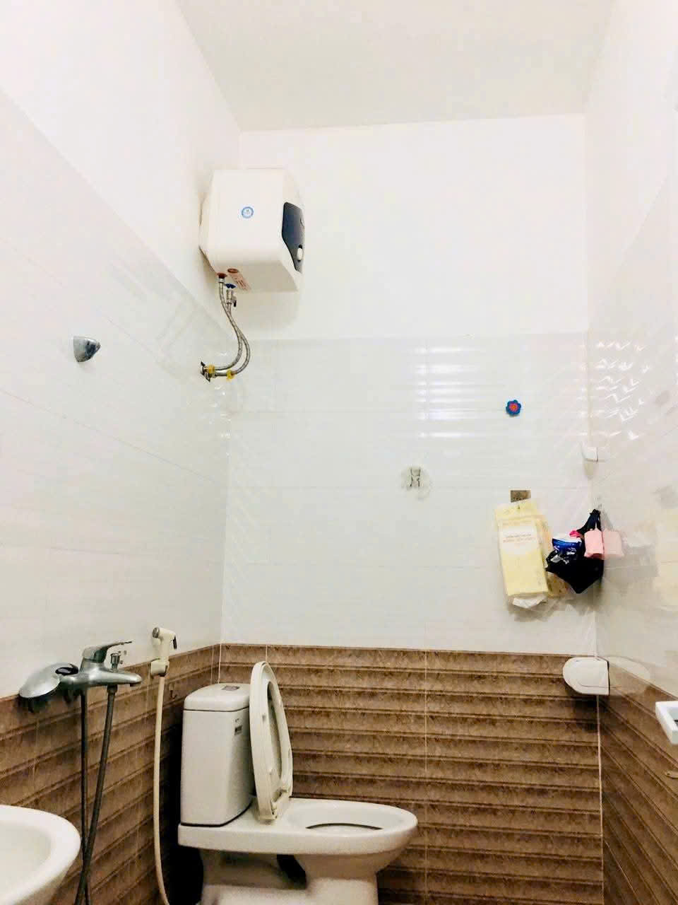 Nhà Kiều Sơn - Văn Cao - 61m - Đường 7m - đang cho thuê 12 tr/tháng 15980233