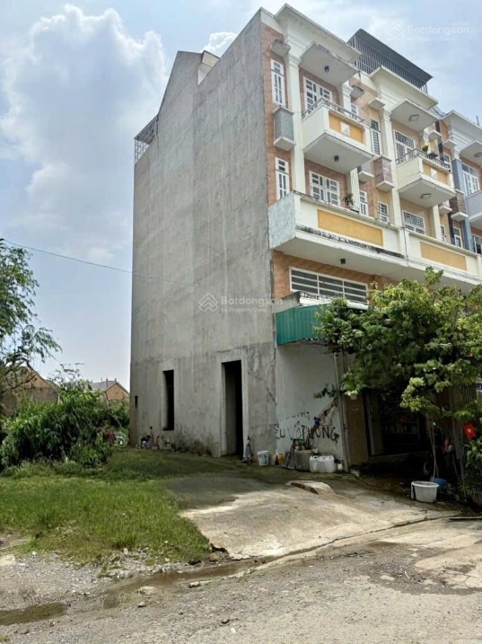 BÁN ĐẤT MẶT TIỀN KDC ĐỒNG BỘ PHÙ HỢP XÂY CHDV GIÁ CHỈ 8.4 TỶ! 15980237