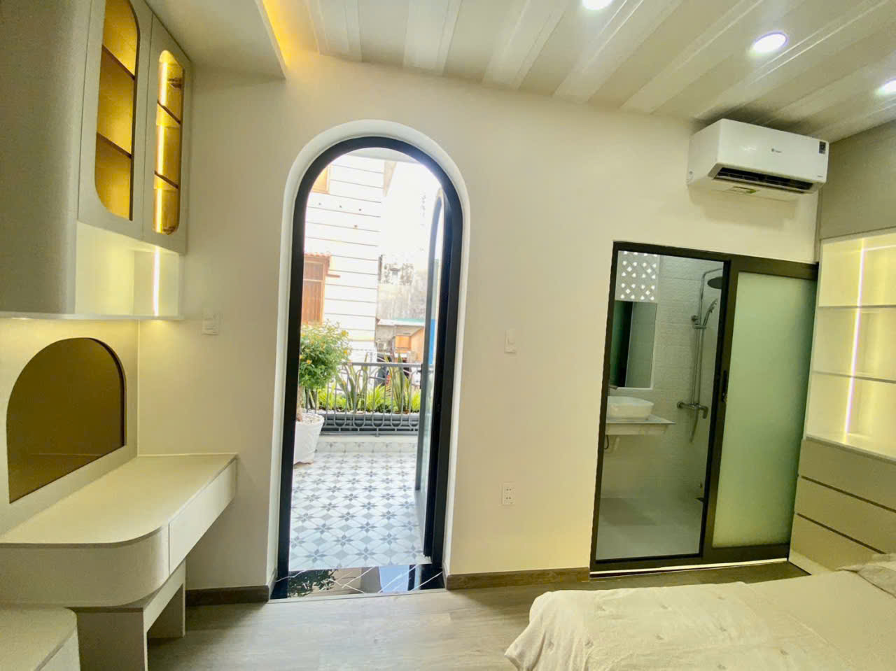 NHÀ MỚI ĐẸP VÀO Ở NGAY - HẺM 994 HUỲNH TẤN PHÁT, QUẬN 7 - FULL NỘI THẤT - CHỈ CÒN 5,5 TỶ 15980254