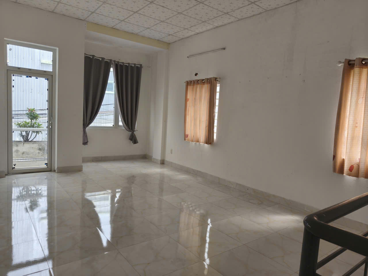 ♣ Cho Thuê Kiệt Ô tô cạnh MT Nguyễn Hữu Thọ, ngay trường Lý Công Uẩn, 60m2, 7tr/th 15980265