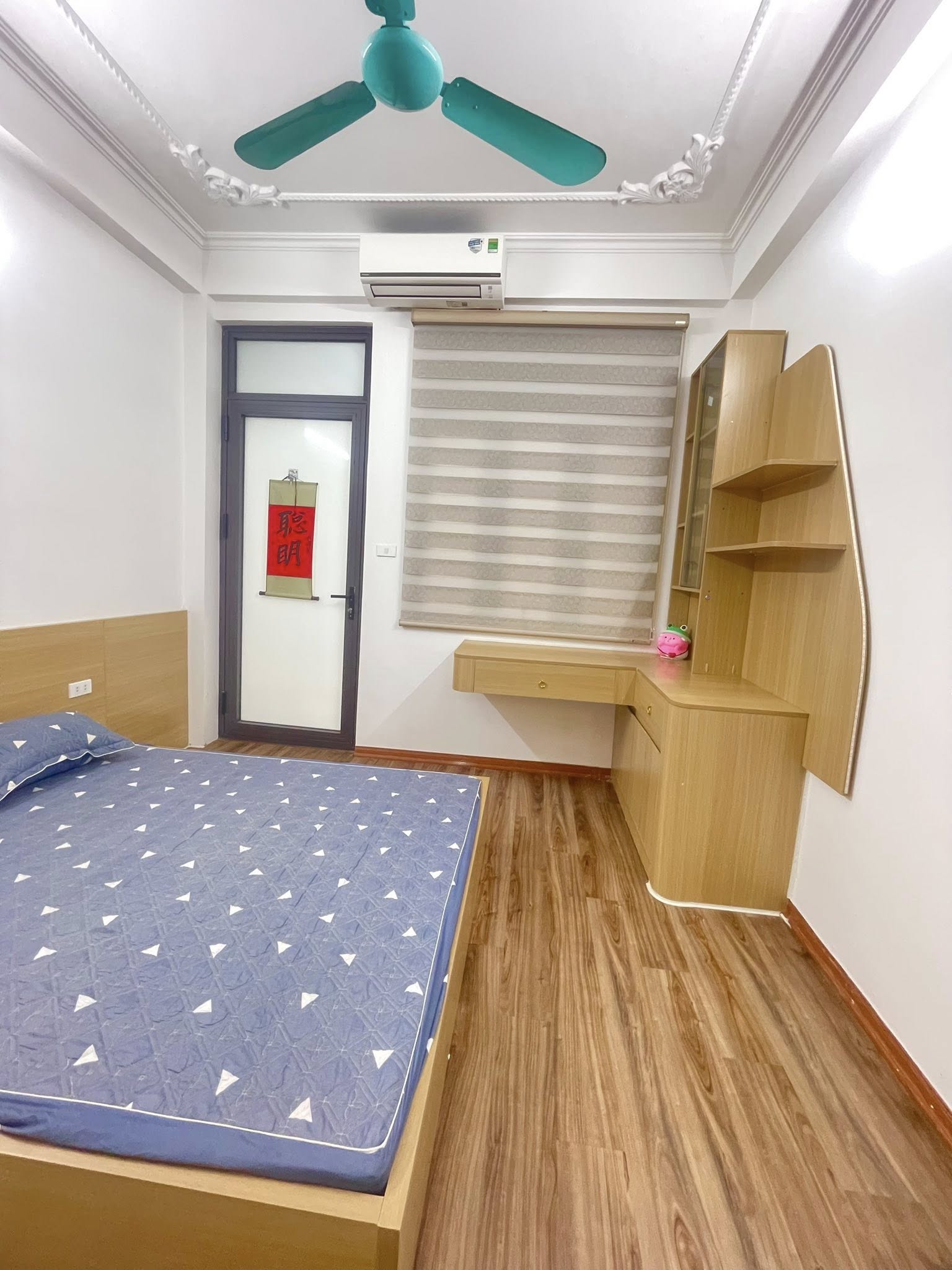 ĐỊNH CÔNG - NHÀ ĐẸP - CHỦ TẶNG NỘI THẤT - NGÕ NÔNG SÁT OTO, CHỢ - 30m*5T 7.XX TỶ ( CÓ TL) 15980288