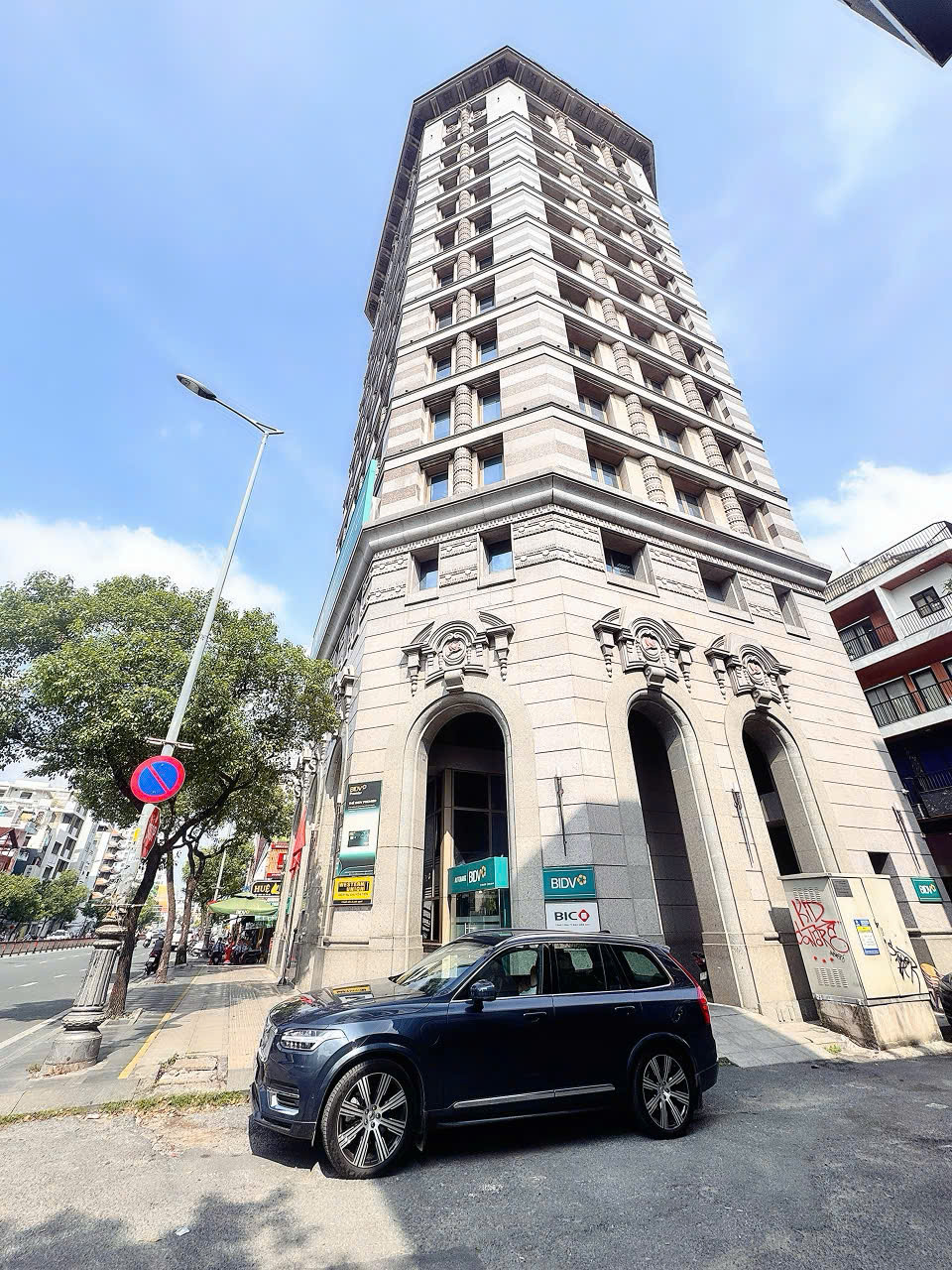 BÁN NHÀ 5 TẦNG MẶT TIỀN KD Đ.NAM KỲ KHỞI NGHĨA, QUẬN 3 - DT 90M2 FULL THỔ - SẴN DÒNG TIỀN ĐỀU - 15980307