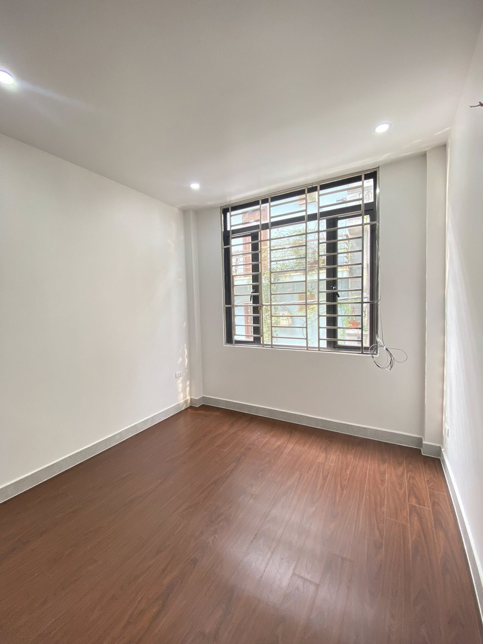 NHÀ PHỐ, ĐÔNG NGẠC, BẮC TỪ LIÊM-KD-Ô TÔ:38M X5T, MT 3,3M, GIÁ 8,6 TỶ.
 15980457