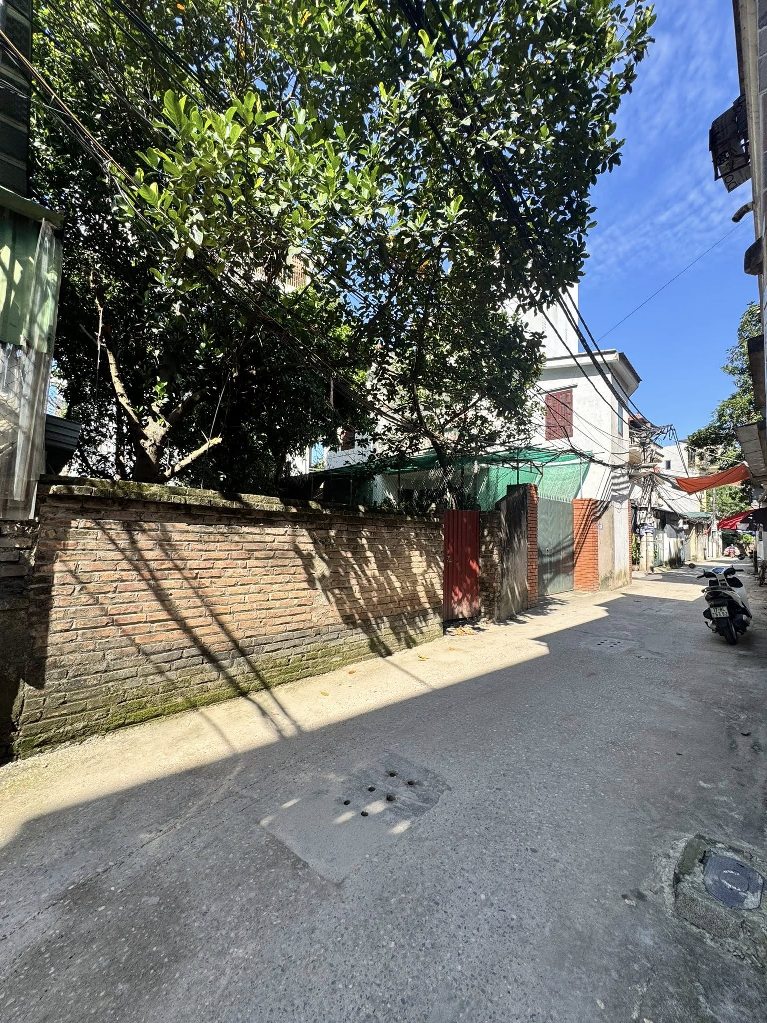 MẢNH ĐẤT NGÕ 355, AN DƯƠNG VƯƠNG, TÂY HỒ-KD-Ô TÔ:100M, MT 6,4M, GIÁ 27 TỶ. 15980459