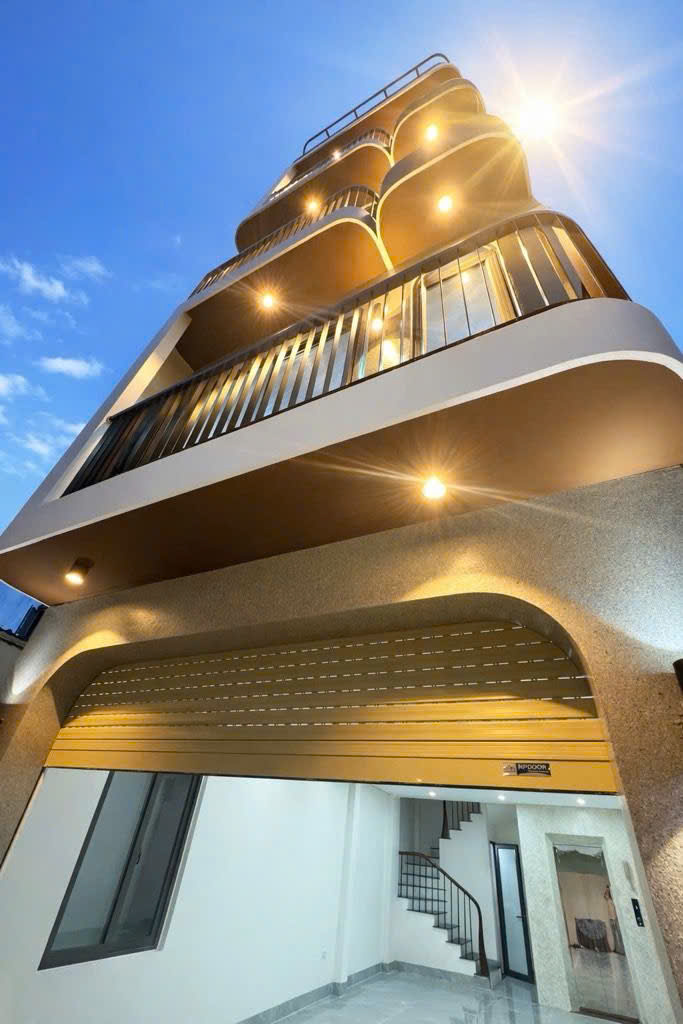 💥💥CỰC HIẾM- HÀNG XÓM AEON- Gần 40m-  6 TẦNG- THANG MÁY- VỈA HÈ 3M- OTO DỪNG ĐỖ NGÀY ĐÊM♥️♥️♥️ 15980464