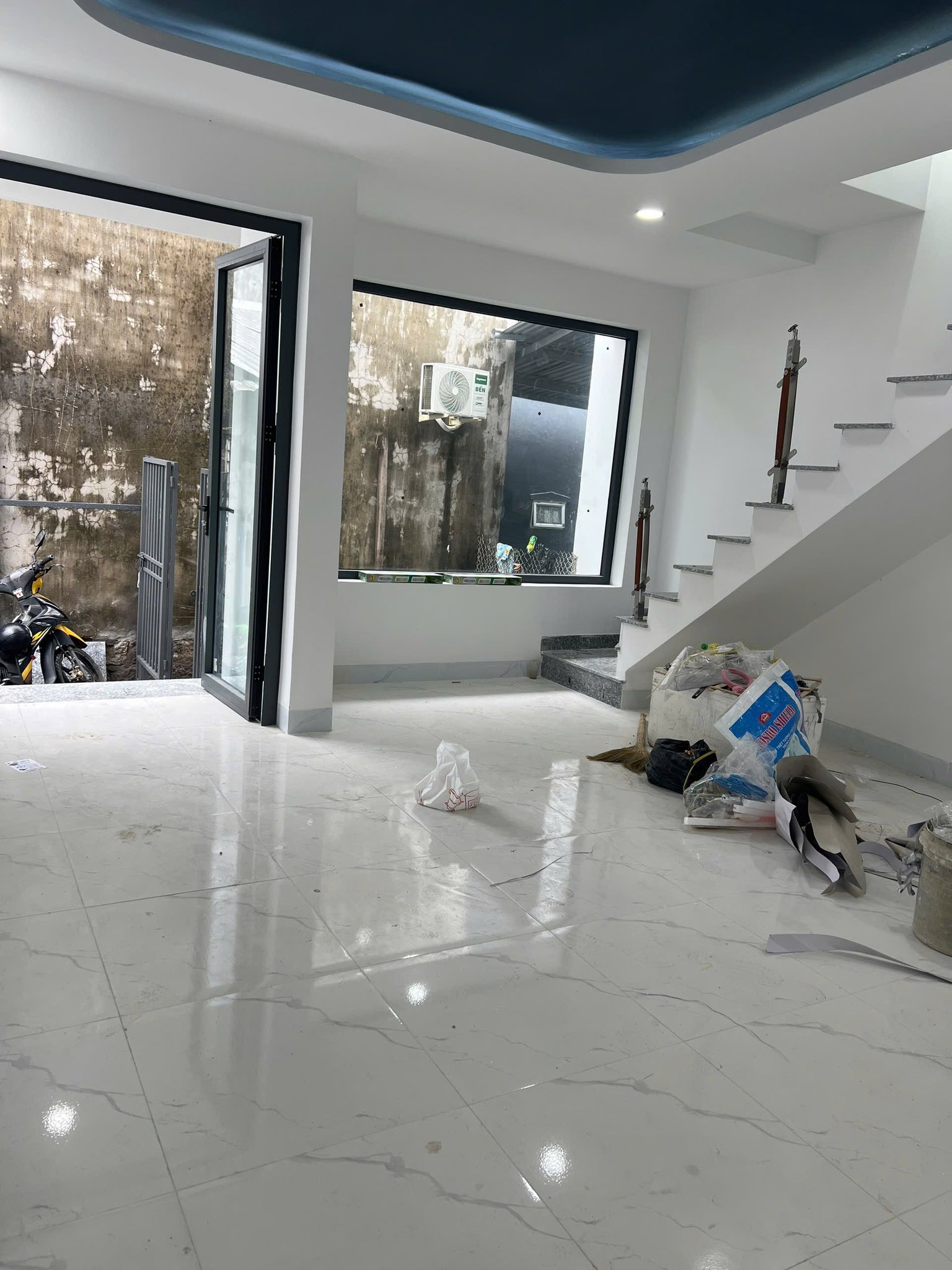Bán nhà mới xây hẻm Võ Thị Sáu, Phường Nam Nha Trang ra chợ Vĩnh Trường chỉ 1 phut. Giá 2ty5 15980471
