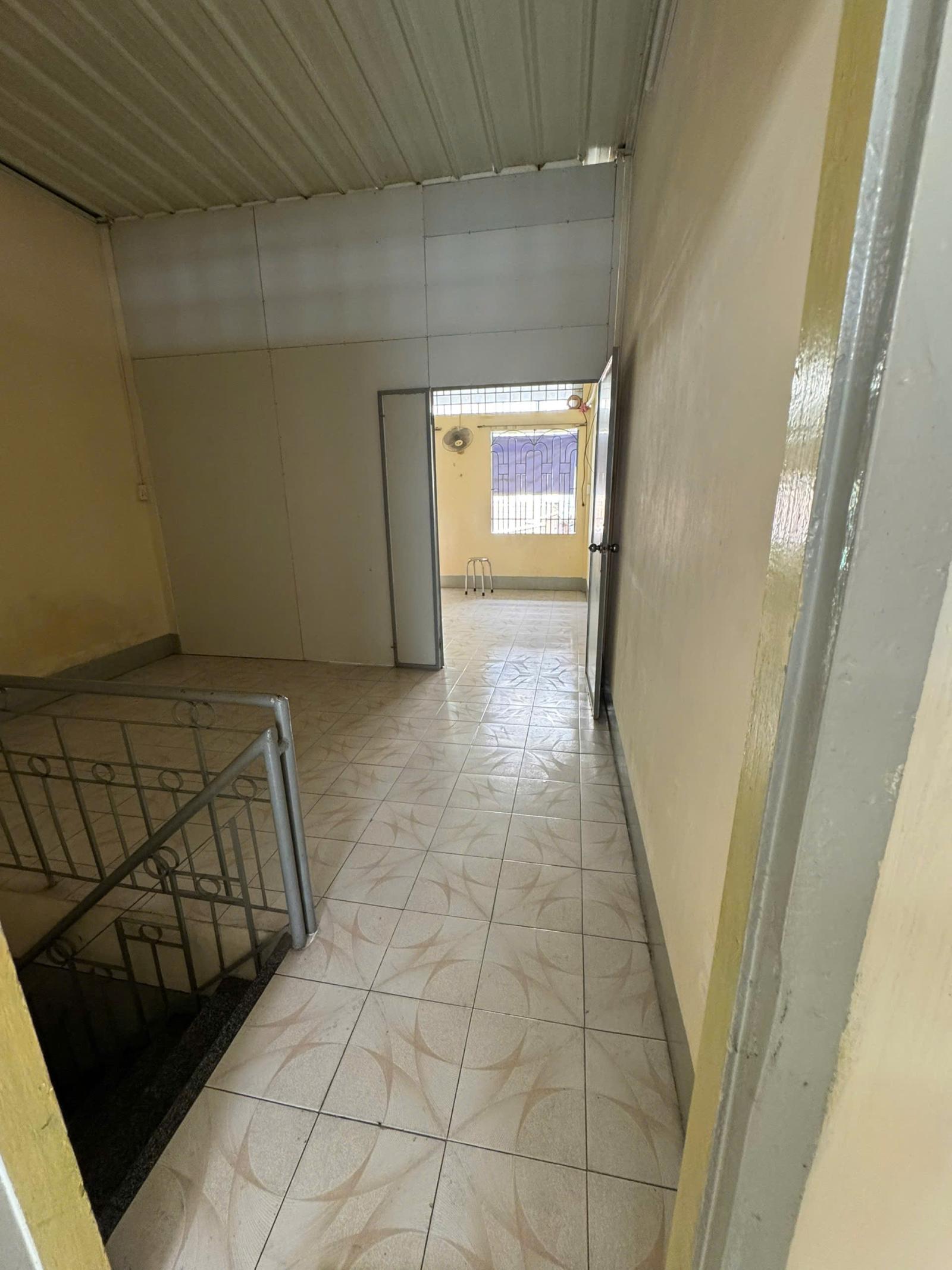 CHO THUÊ NGUYÊN LẦU 1 – HẺM VẠN KIẾP, BÌNH THẠNH 15980474