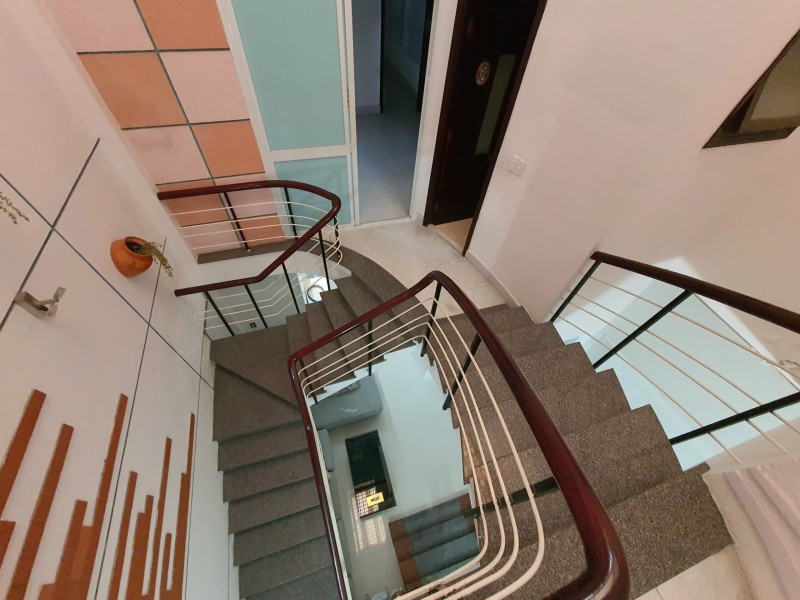 ♥ Sau lưng MT Hoàng Diệu, 89m2, 2 tầng mê lệch cứng đẹp thoáng, 6.x tỷ 15980481