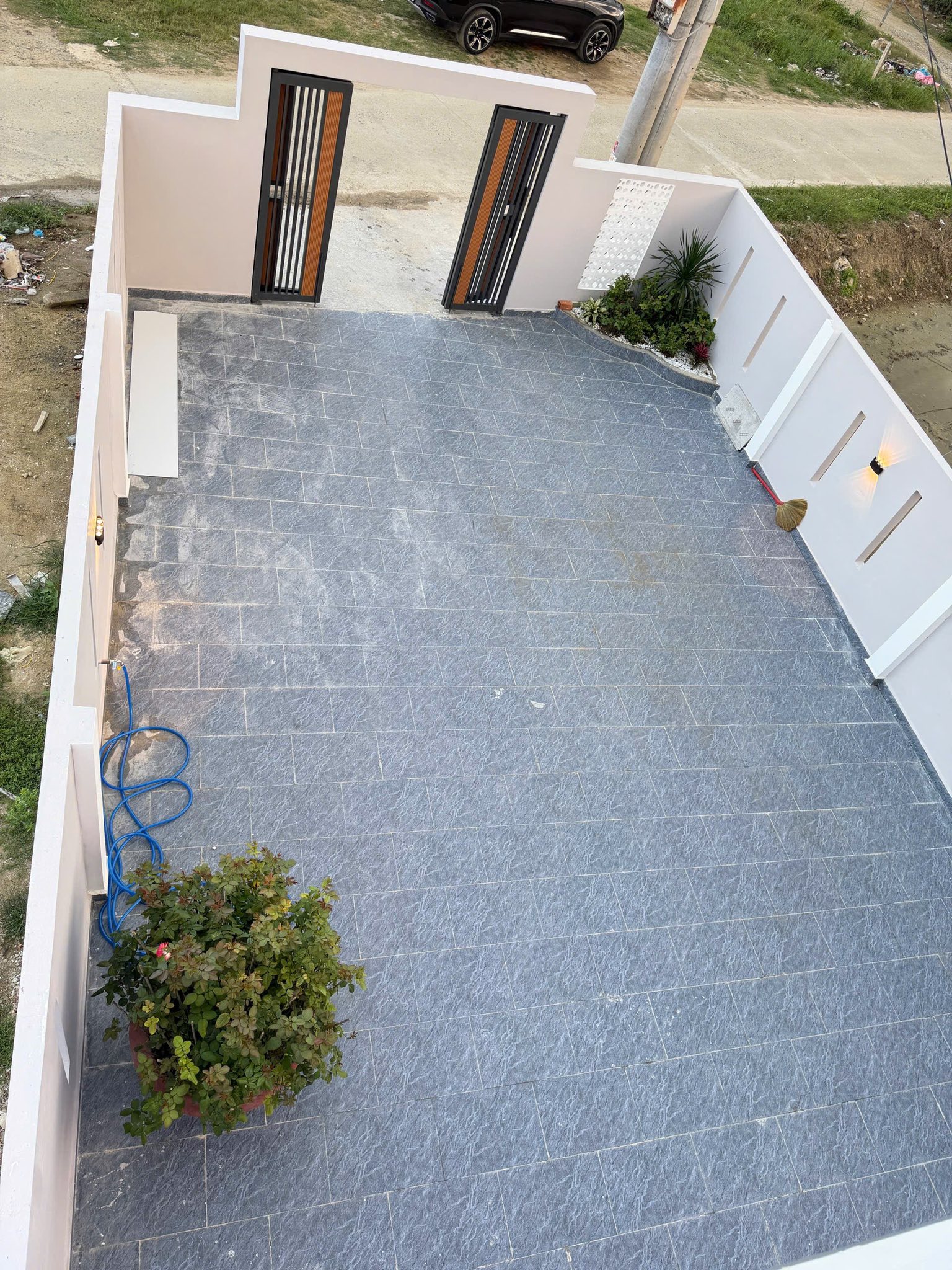 Bán căn nhà mặt đường Cây Duối xã Diên AN sân để được 2 -3 ô tô. Giá 2ty690 15980482