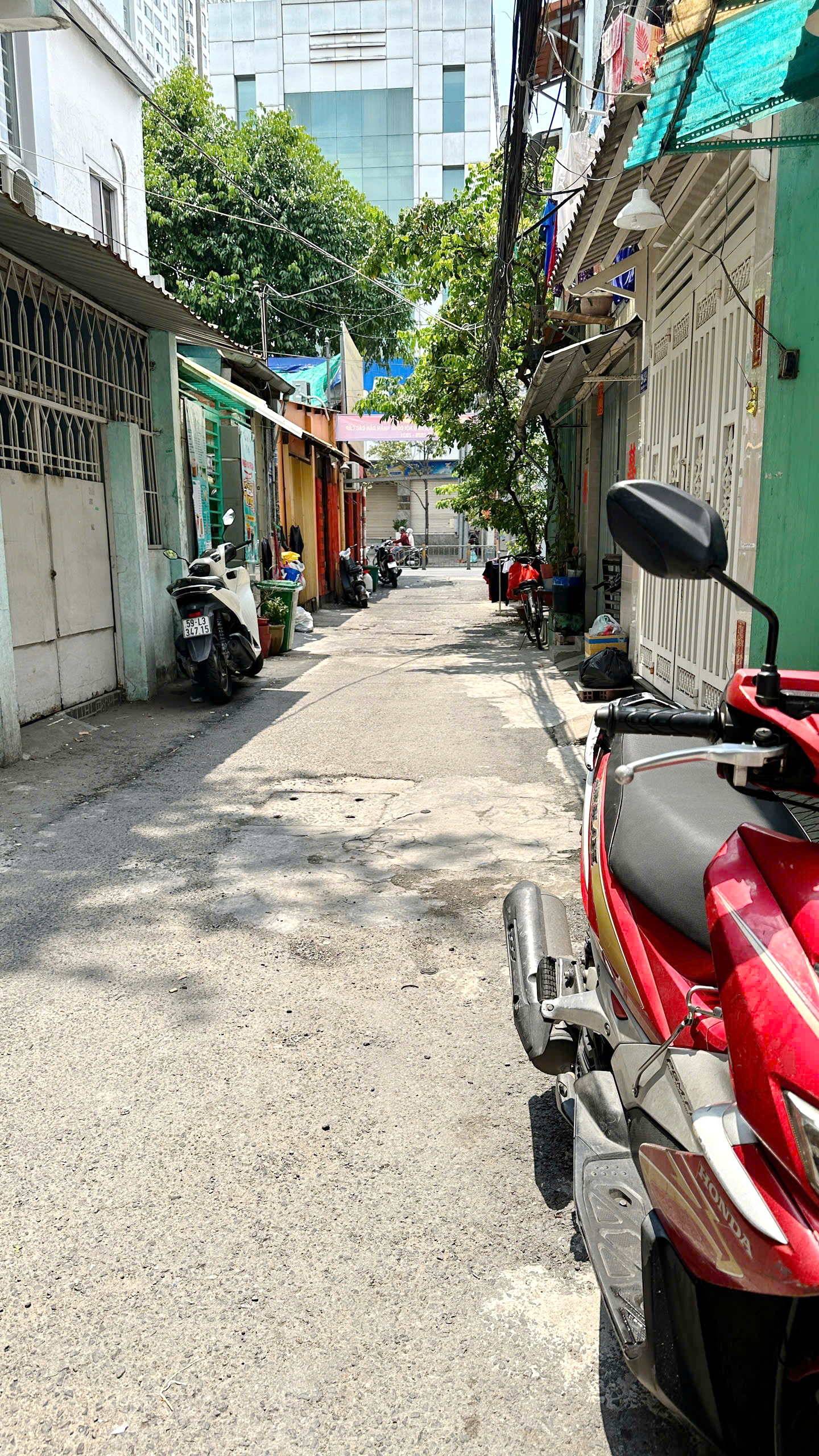 Nhà 1 lầu 4x13m cách MT Phạm Hùng 2 căn HXH P4Q8 15980532