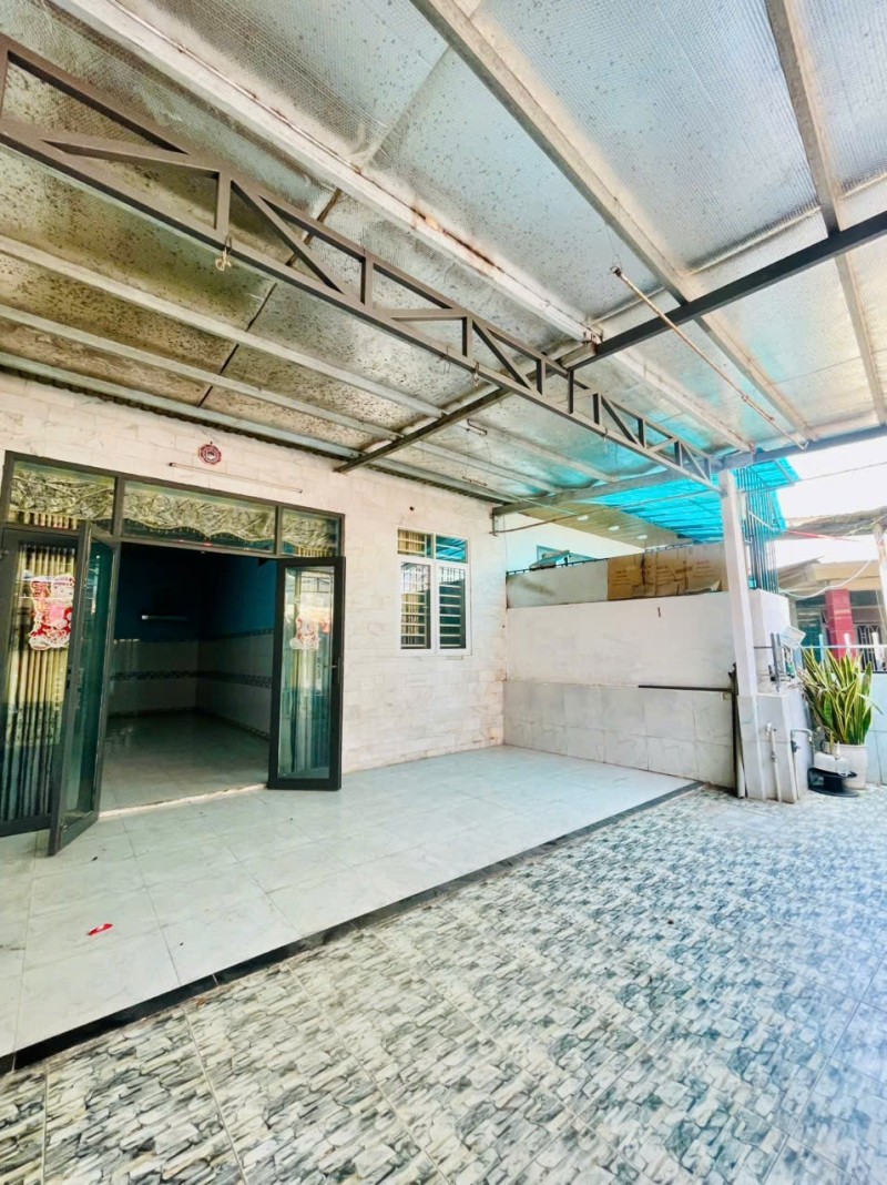 ► Sát Nguyễn Tất Thành Hà Khê 02, 106m2 ngang 5.7m, 3.xx tỷ 15980555