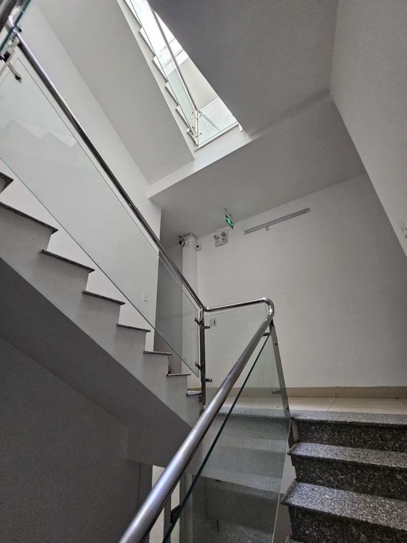 ► MT Man Thiện đường 7.5m gần Cổng Sân Bay, 96m2, 4 tầng, 8 phòng KD 15980557