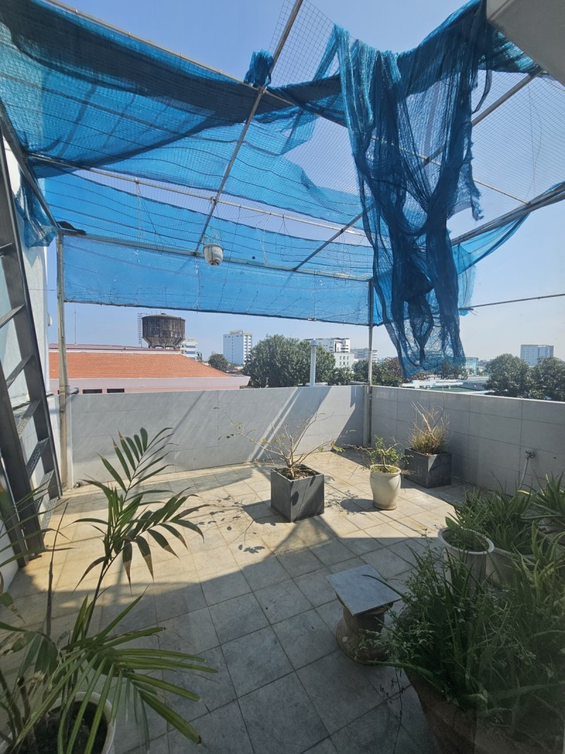 ► MT Man Thiện đường 7.5m gần Cổng Sân Bay, 96m2, 4 tầng, 8 phòng KD 15980557