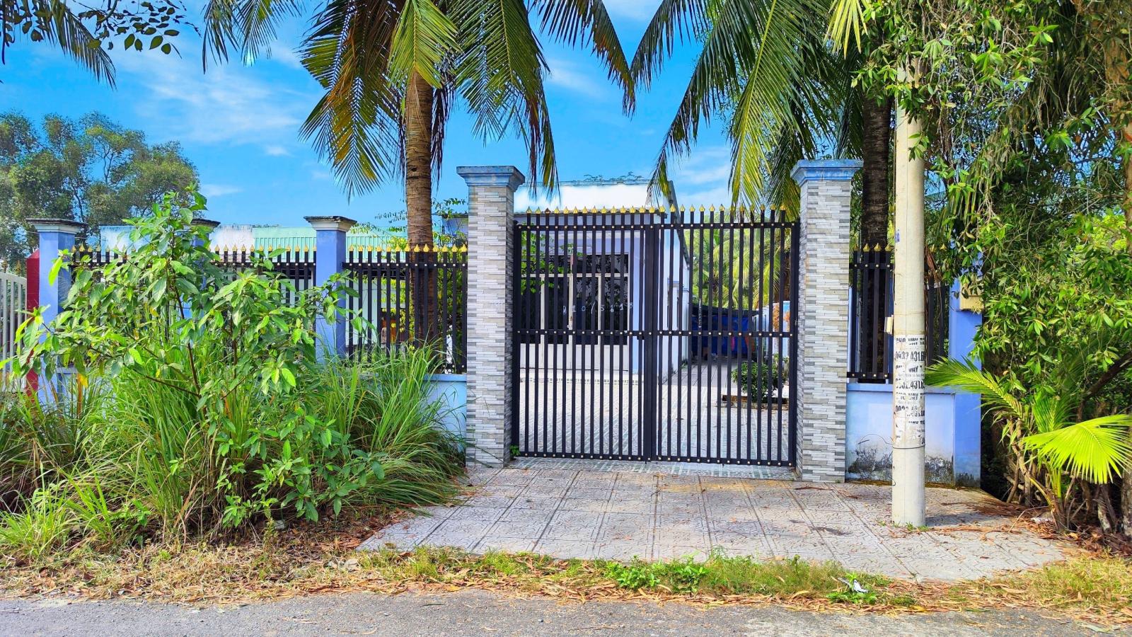 CẦN BÁN 299M2 ĐẤT THỔ CƯ VÀ NHÀ CẤP 4 MT ĐƯỜNG ĐÊ SỐ 2 15980574