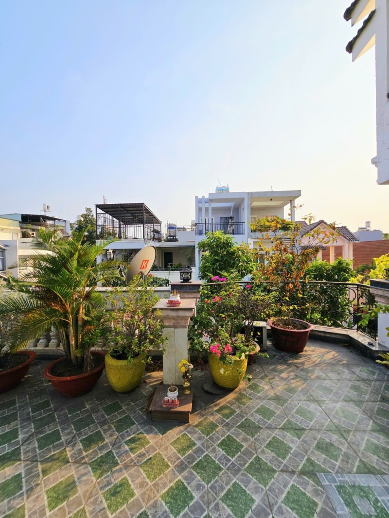 Bán Biệt Thự đường số 14, Bình Trưng Tây, Q2, TP HCM. DT 310m2, 3 tầng, Sổ Hồng. Giá  26.9 Tỷ - 15980594