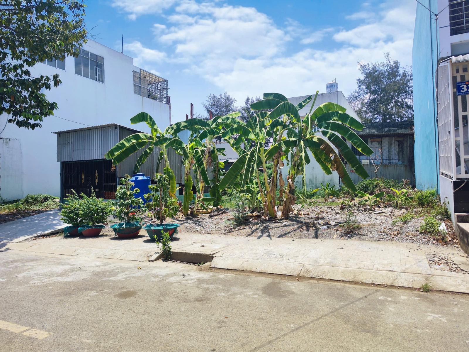 CẦN BÁN SIÊU PHẨM 170M2 KHU DÂN CƯ VIP TÂN TÚC 15980610