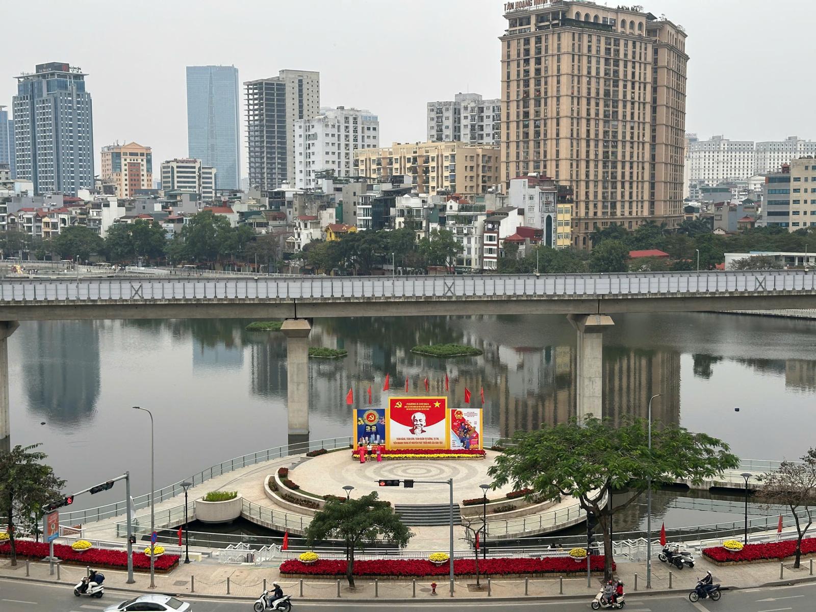 CHO THUÊ NHÀ: MẶT TIỀN TRUNG TÂM QUẬN ĐỐNG ĐA ĐỐI DIỆN HỒ HOÀNG CẦU. 15980621