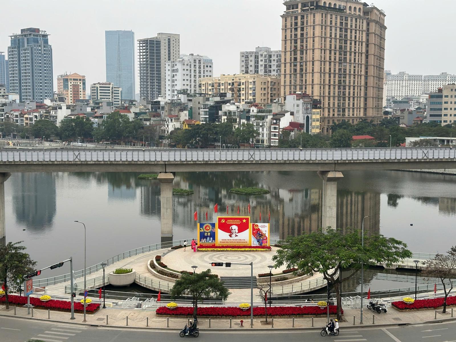 CHO THUÊ NHÀ: MẶT TIỀN TRUNG TÂM QUẬN ĐỐNG ĐA ĐỐI DIỆN HỒ HOÀNG CẦU. 15980623