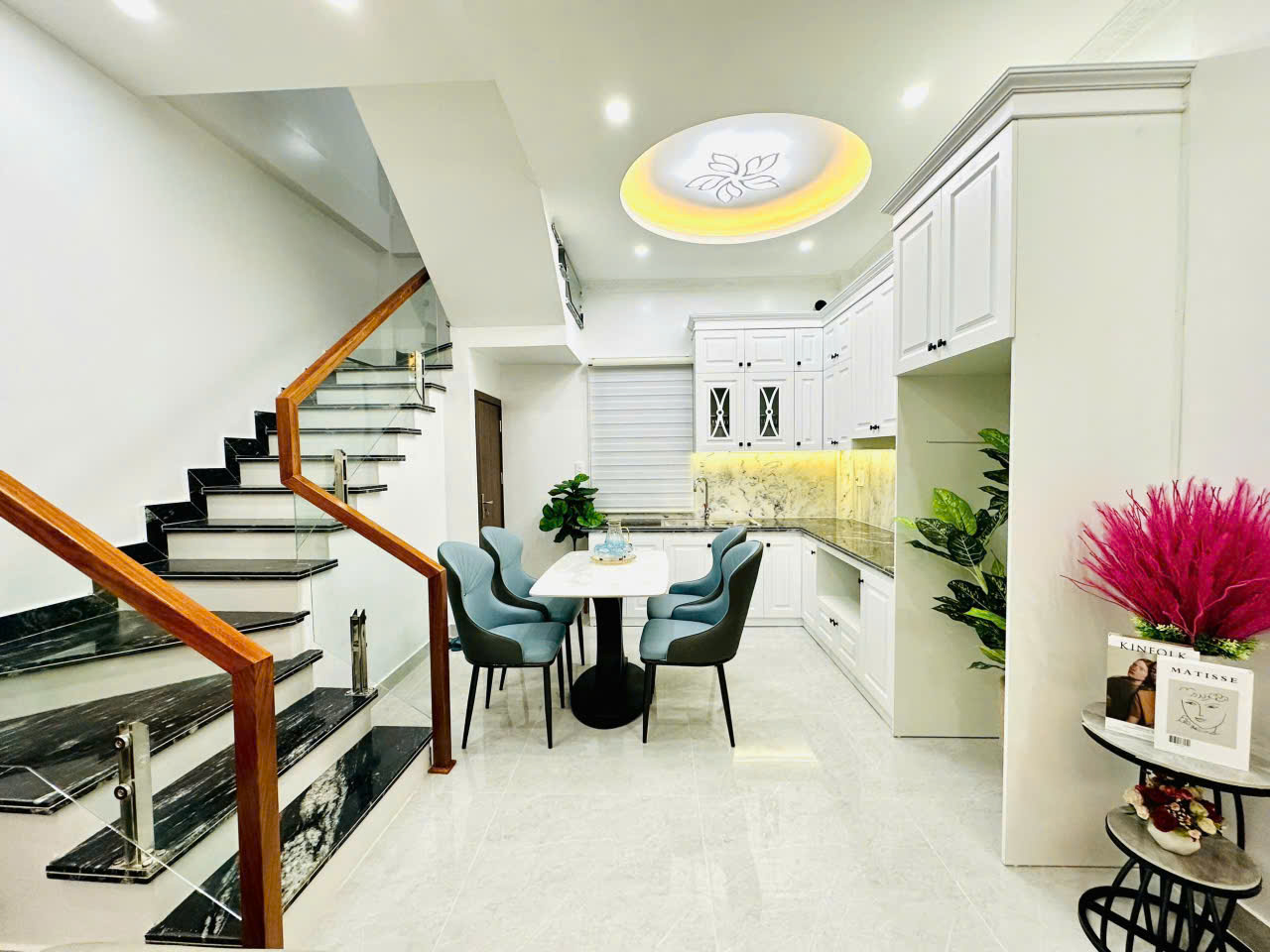 nhà xây mới ngõ 229 Miếu hai xã - lê chân
 15980625