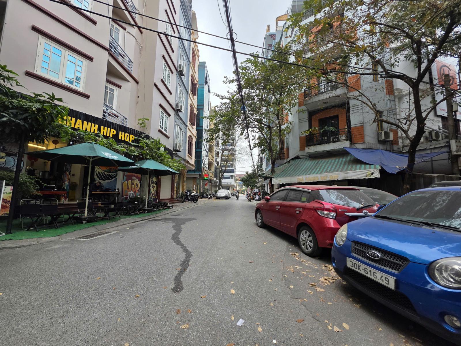 Bán nhà mặt ngõ Hoàng Quốc Việt phù hợp làm văn phòng 15980624