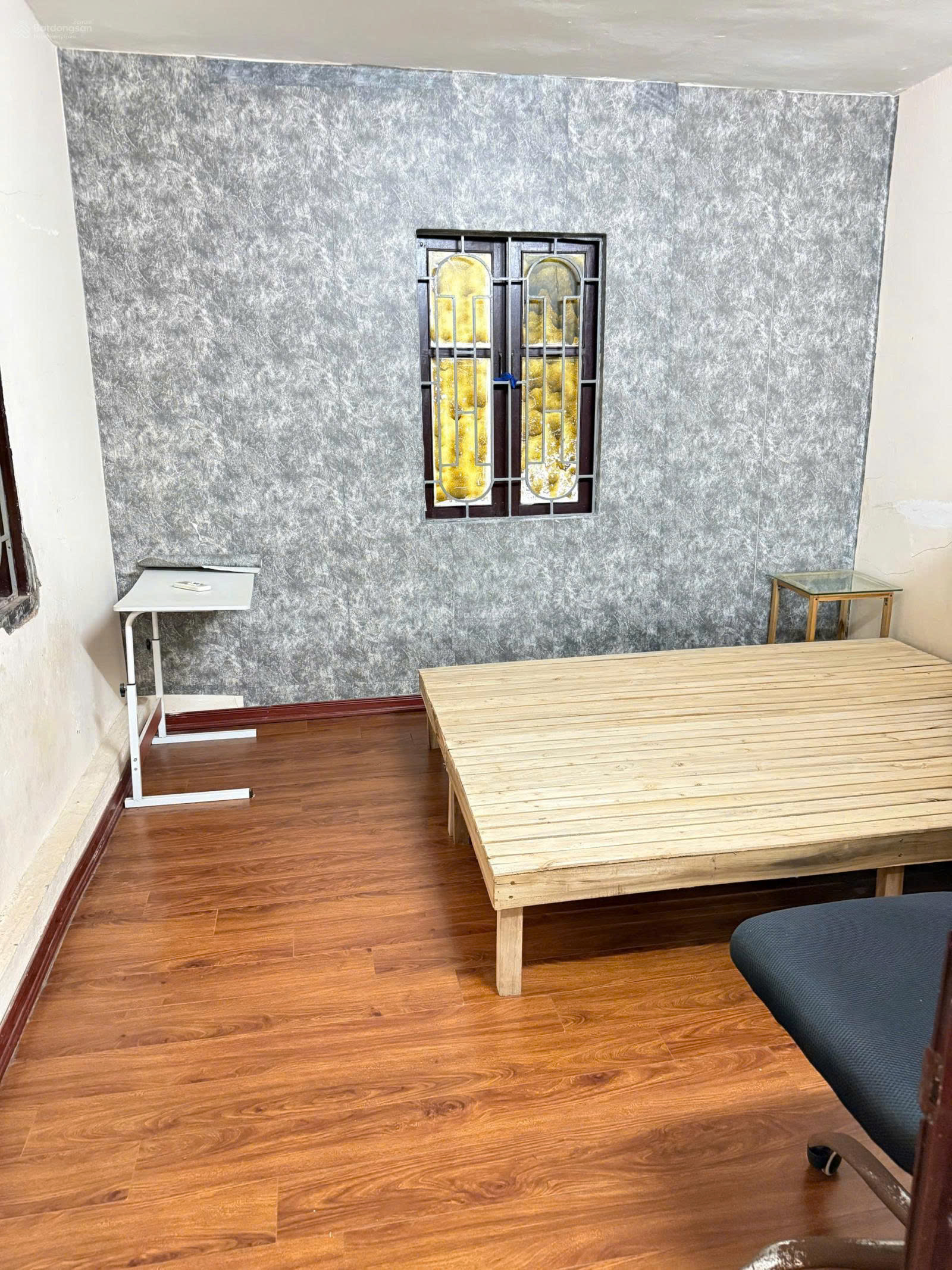 Cho thuê nhà nguyên căn Yên Lãng, 70m2 x 3 tầng, 3 ngủ, 2 vệ sinh, 12 triệu 15980696