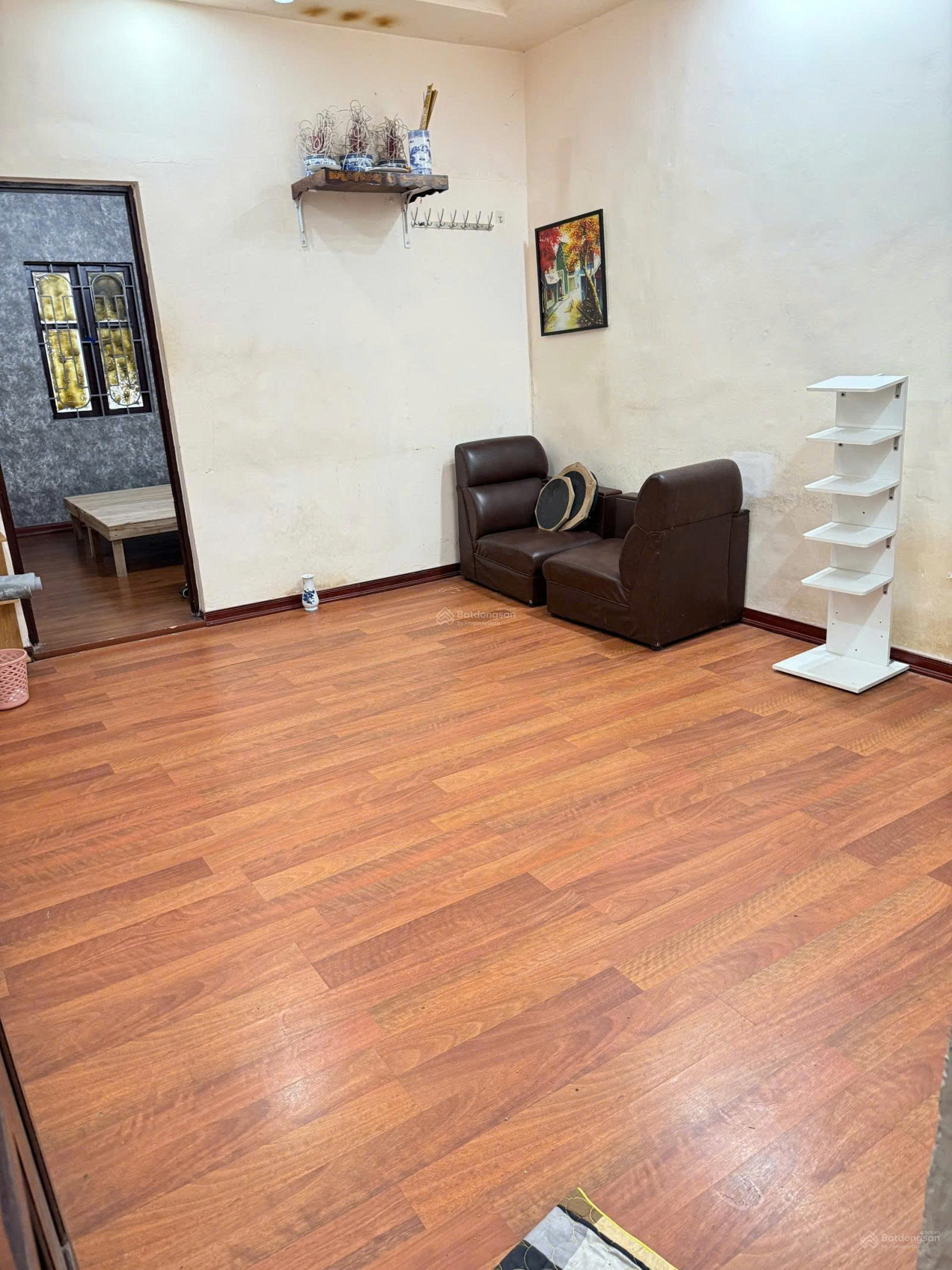 Cho thuê nhà nguyên căn Yên Lãng, 70m2 x 3 tầng, 3 ngủ, 2 vệ sinh, 12 triệu 15980696