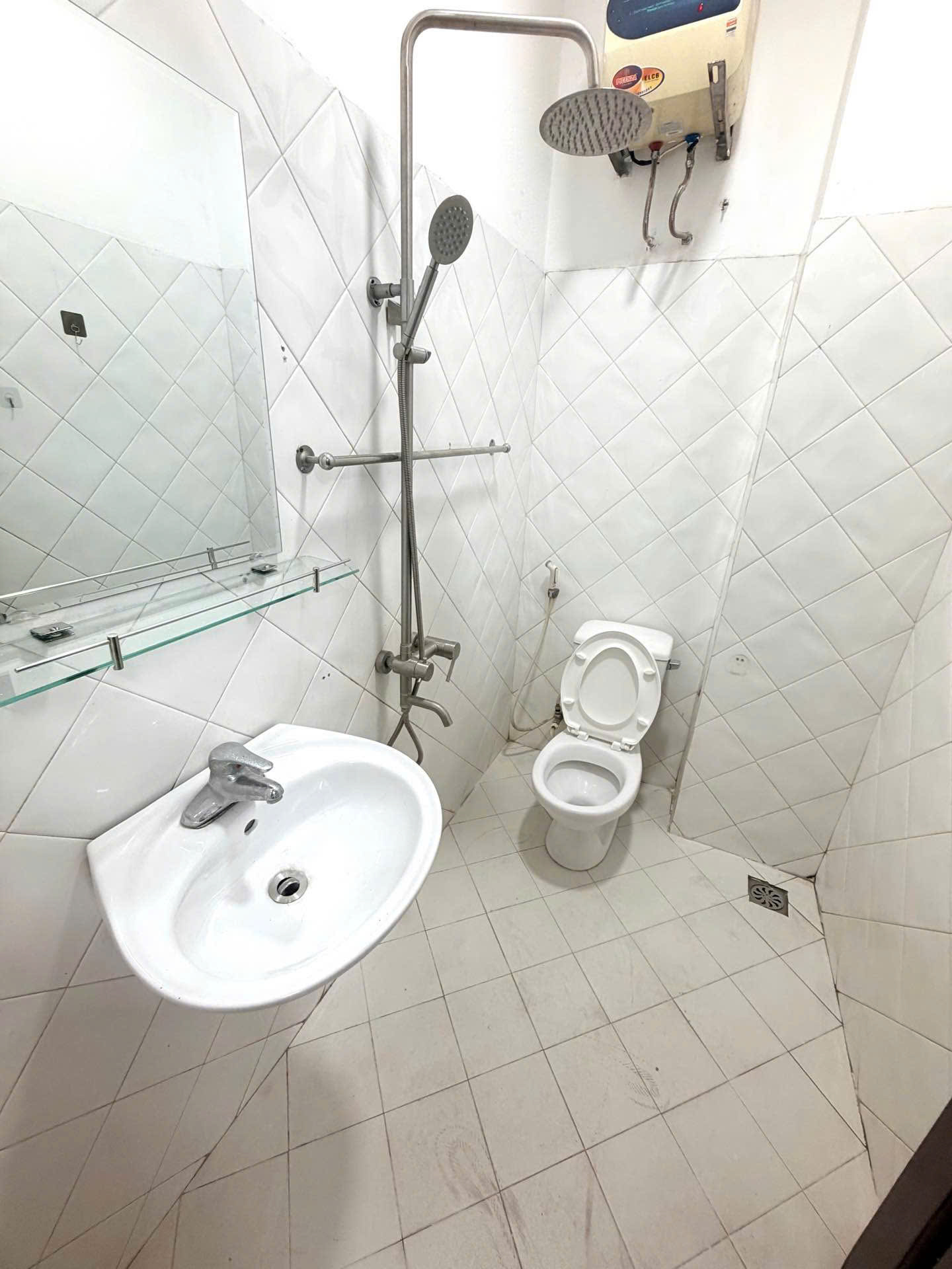 PHÂN KHÚC HIẾM - CÁCH Ô TÔ 5M - CÔNG NĂNG ĐỈNH - FULL NỘI THẤT 15980705