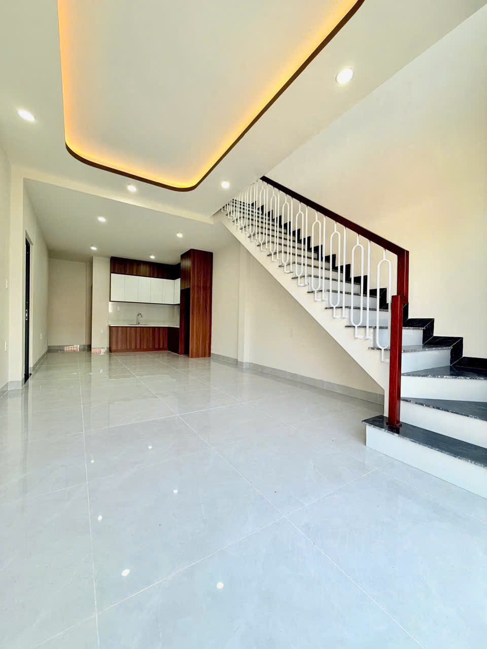 Chưa đến 2 tỷ, sở hữu ngay nhà 1 trệt 1 lầu tại Diên Lạc - Diên Khánh khu dân cư gần TL 2 15980710