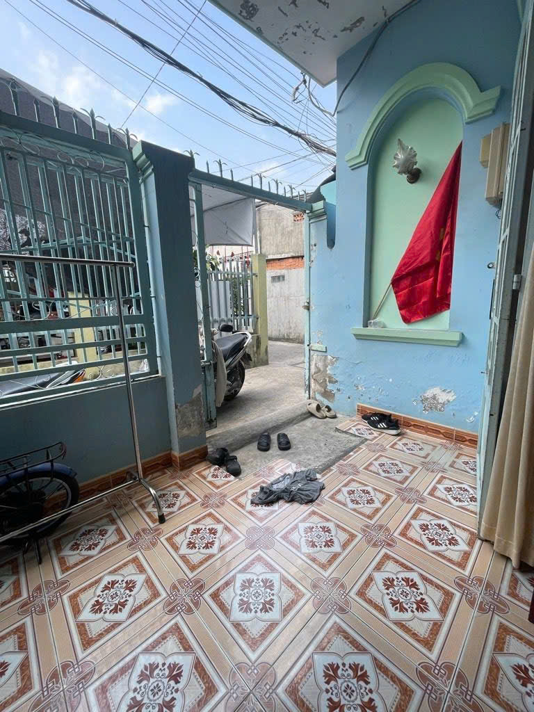 Nhà trệt + lửng Thị Trấn Nhà Bè 4x14  – gần Huỳnh Tấn Phát – giá 3.5 tỷ 15980712