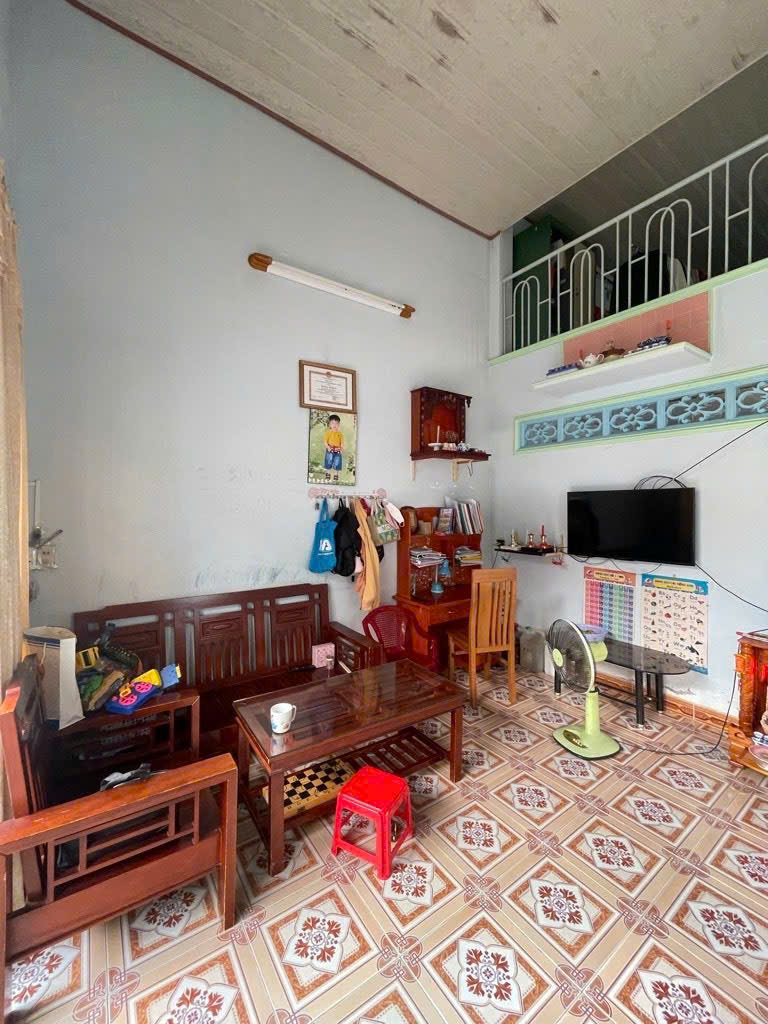 Nhà trệt + lửng Thị Trấn Nhà Bè 4x14  – gần Huỳnh Tấn Phát – giá 3.5 tỷ 15980712