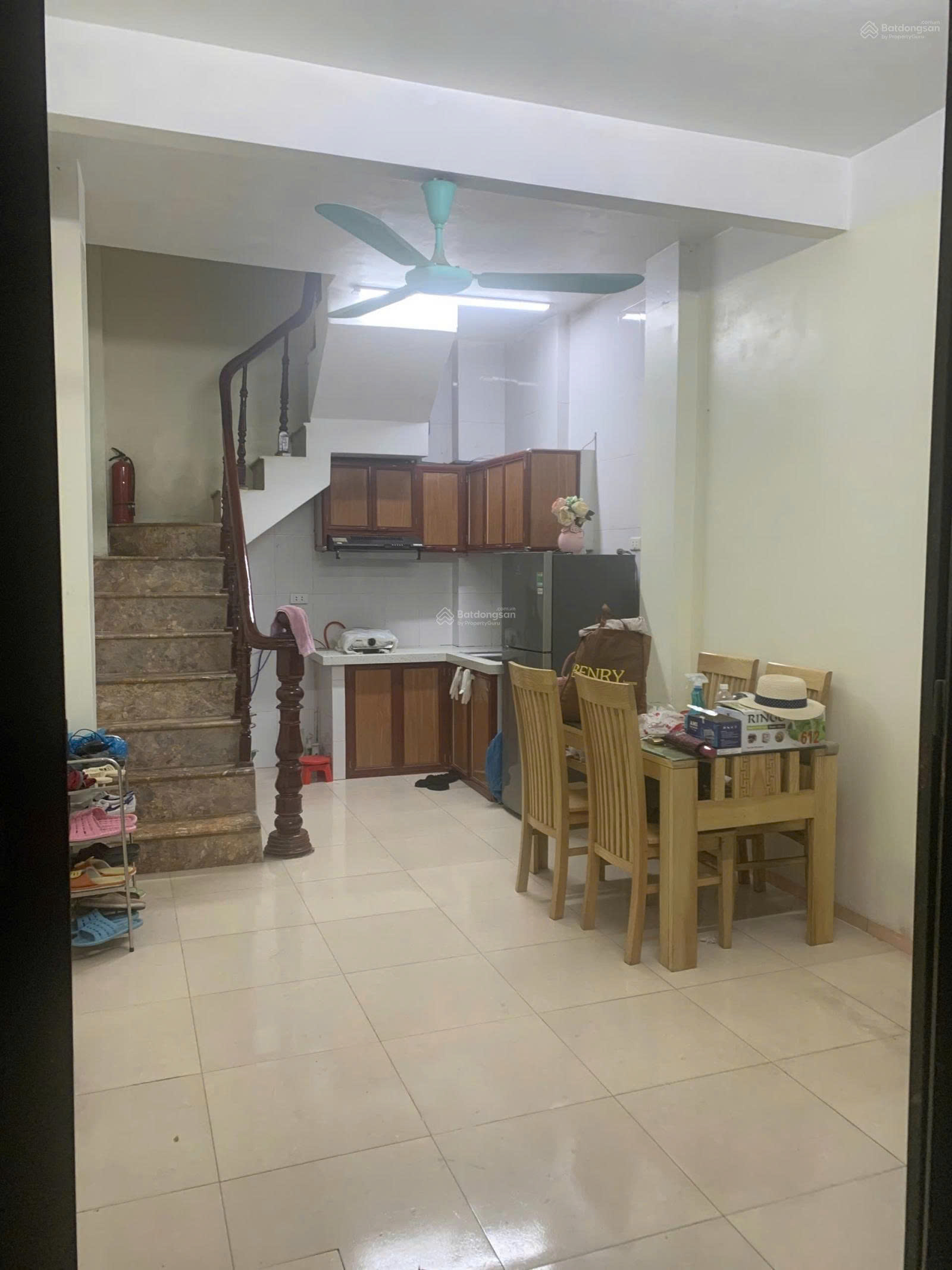 Cho thuê nhà nguyên căn Nguyễn Trãi Thanh Xuânn 20m x 5 tầng+ 1 tum 15980722